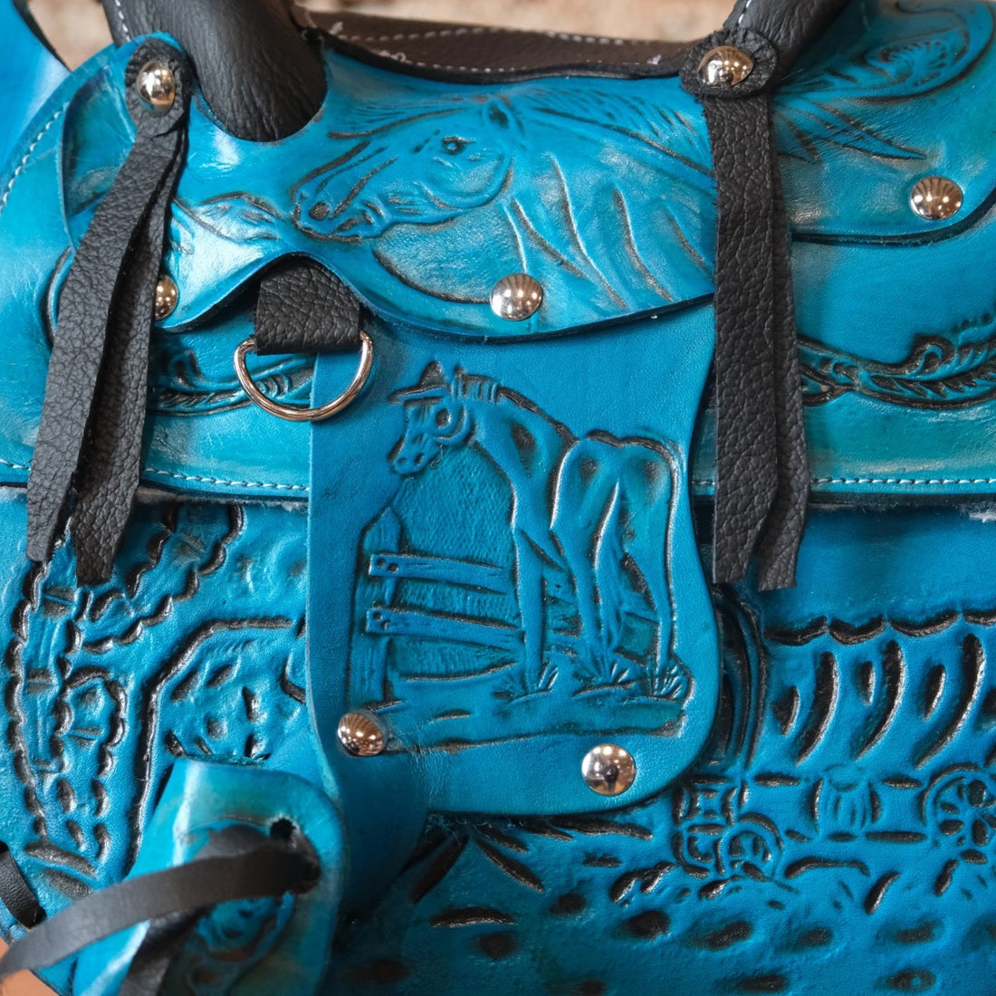 SouthBay Saddle Purse - Turquoise