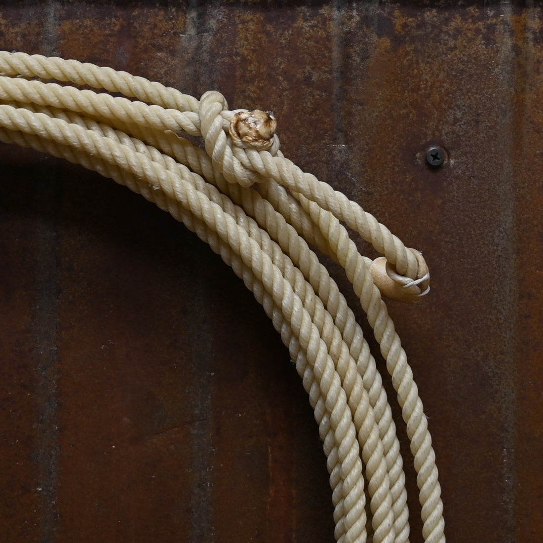 Kings 3/8″ scant nylon 3-strand rope, natural nylon fibers, ranch and roping ready