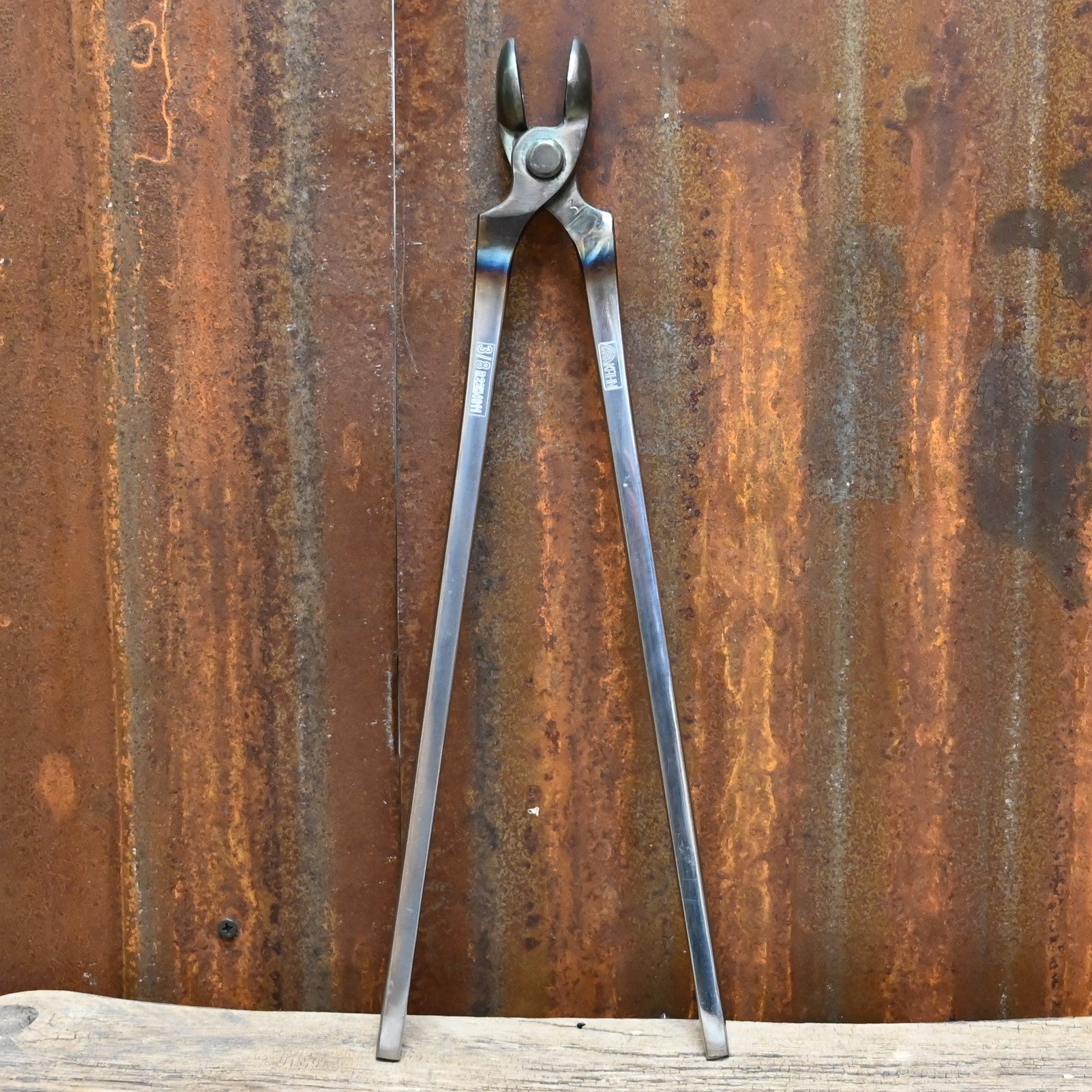 Kahn Forge 14" Round Head Tongs 3/8" in 1040 Tool Steel view of tongs