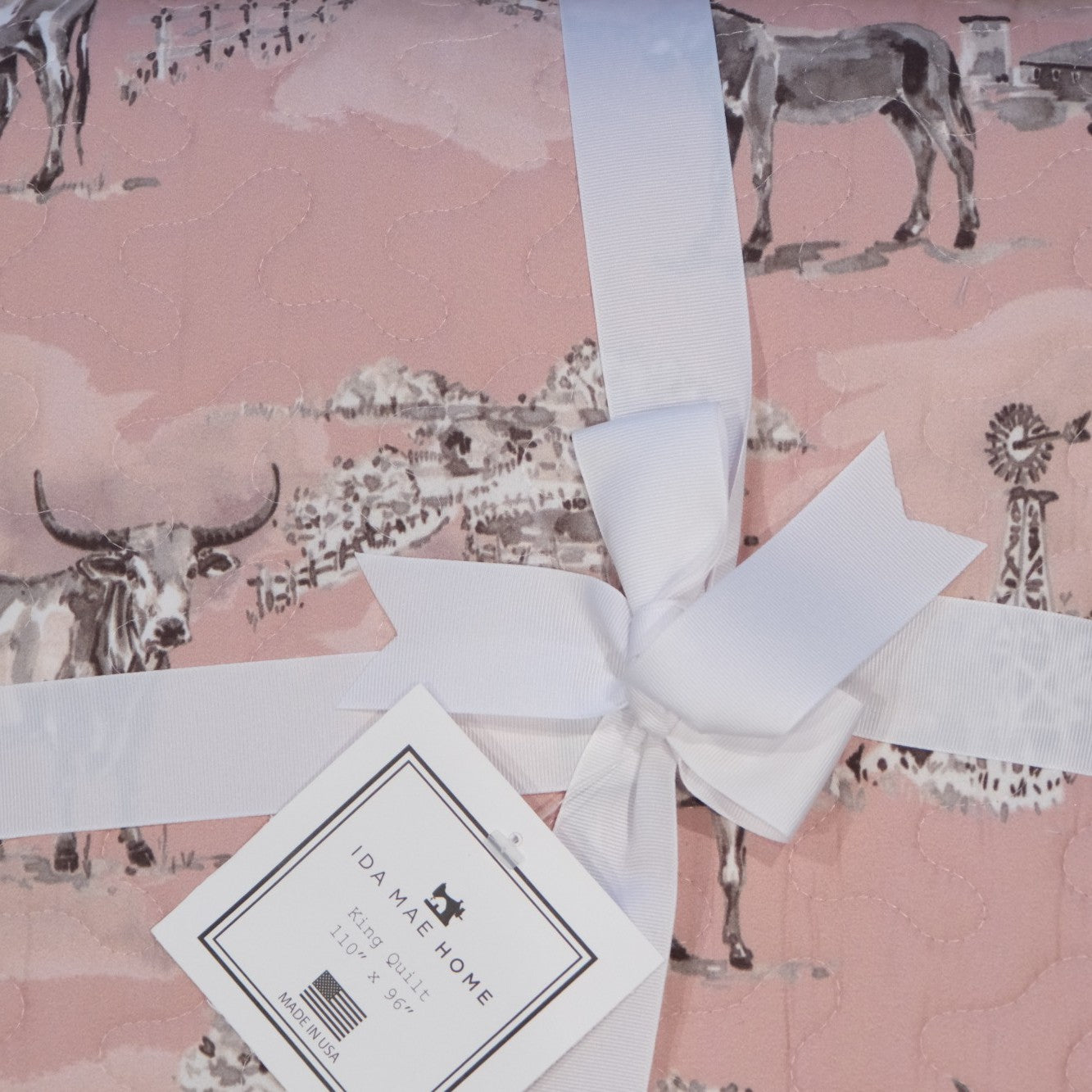 Ida Mae Home - Donkey Toile Rose Quilt - King