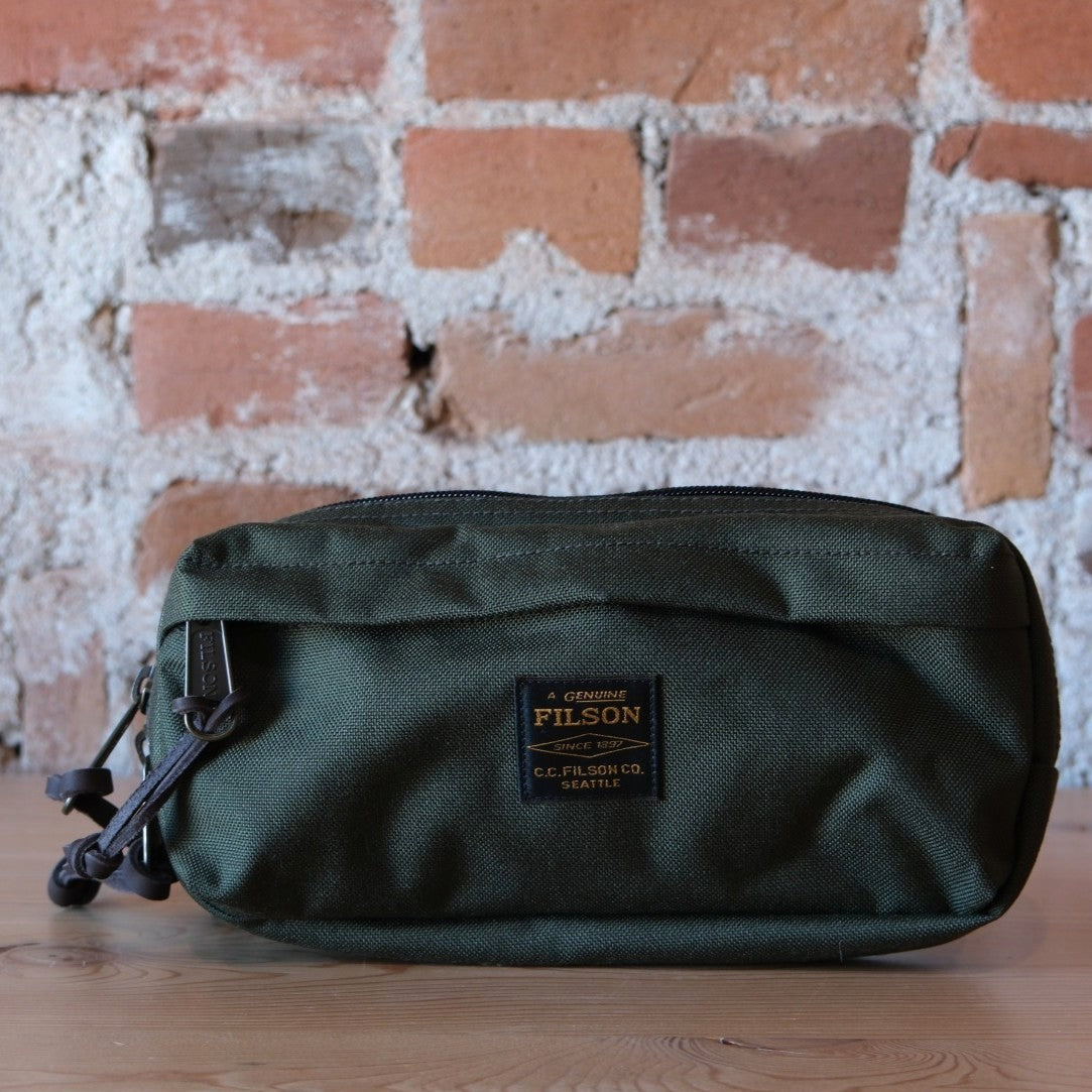 Filson Dryden Crossbody Bag in Otter Green.