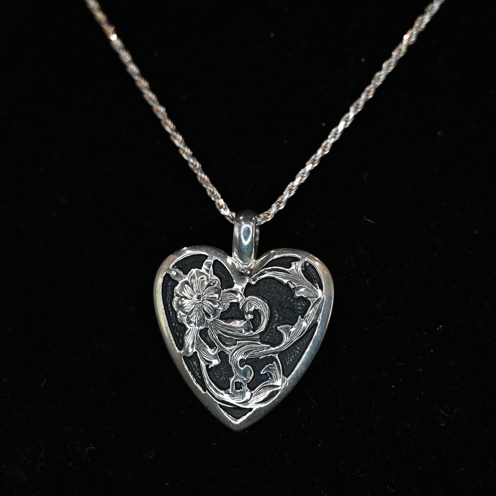 Vogt Silversmiths Lydia pendant sterling silver filigree with oxidized background