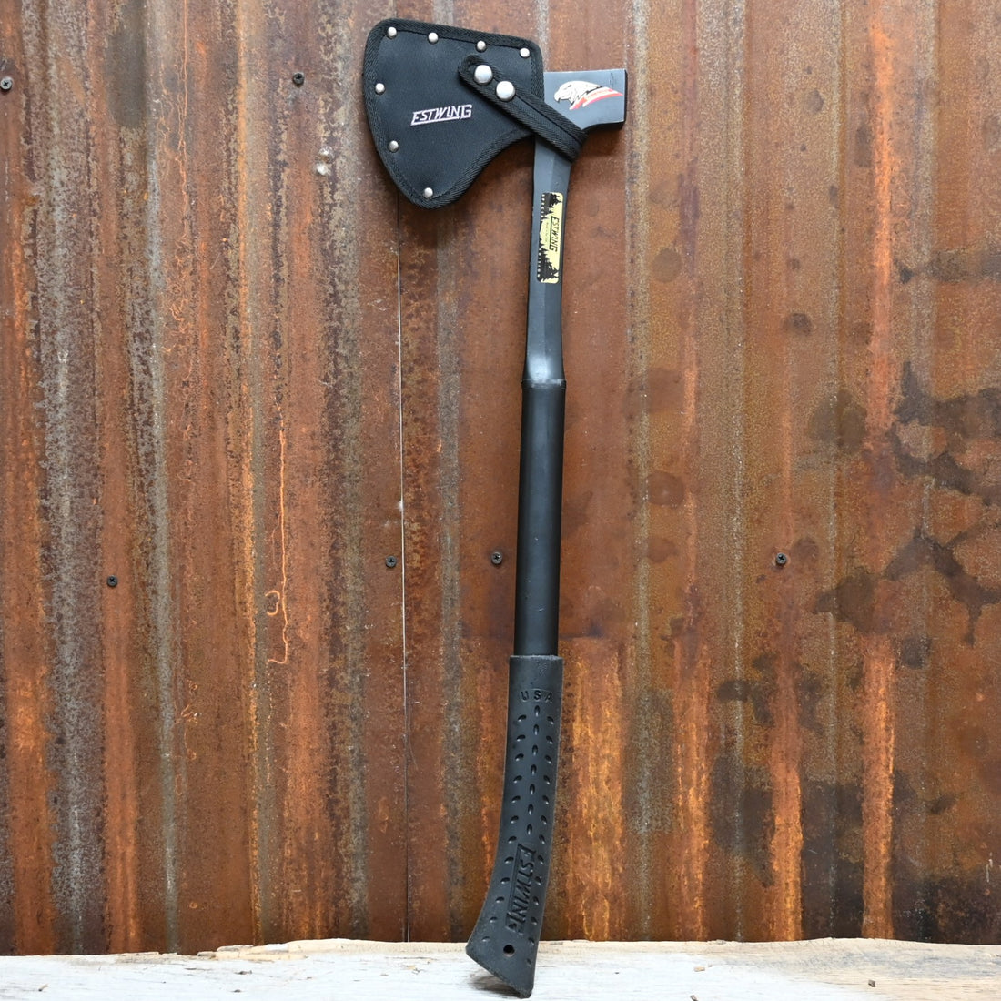 Estwing Special Edition Camper’s Axe long handle matte black forged steel with sheath