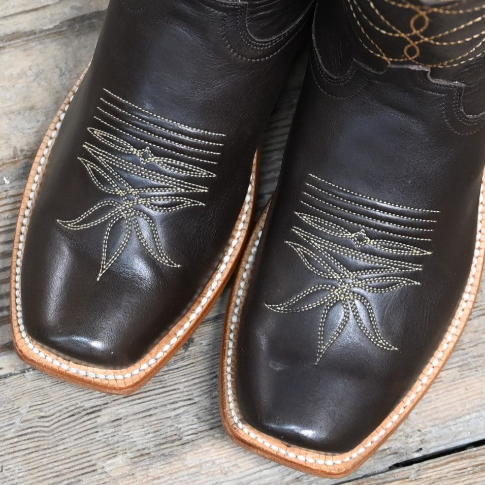 View of Hyer MAIZE 13" boots showcasing chocolate Chocolate Ranch Hand cowhide vamp and shaft with Cutter toe and leather stacked heel