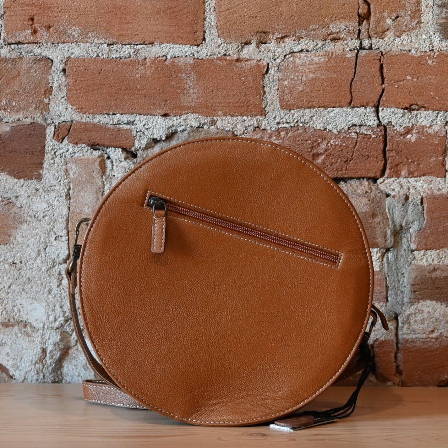 Myra Intrepid round leather & hairon bag