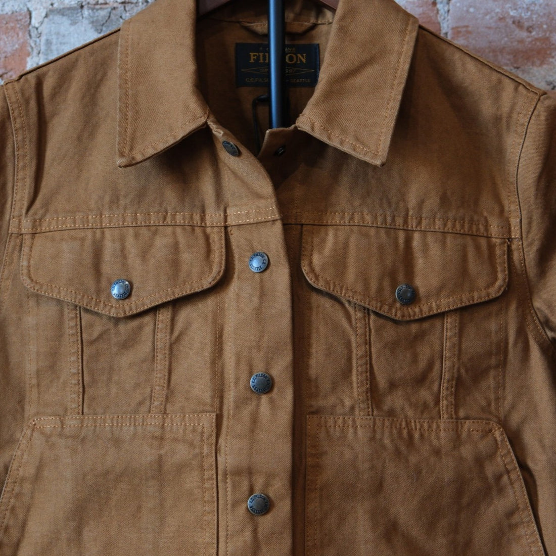 Filson Ladies Canvas Short Cruiser - Harvest Tan