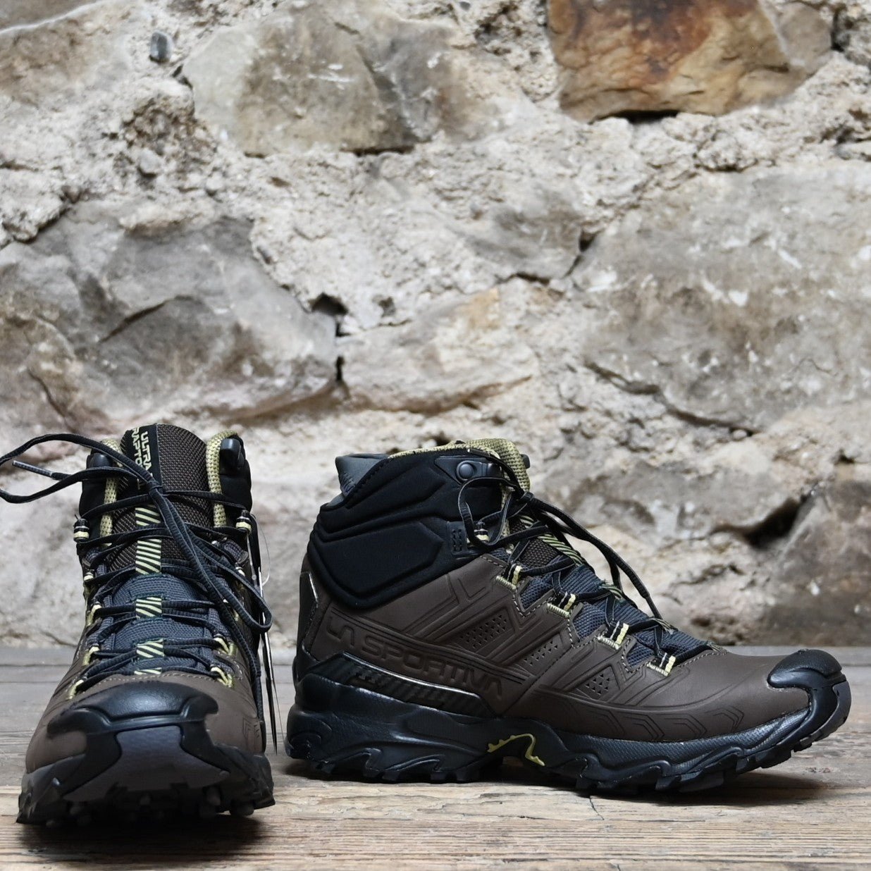 View of front and side