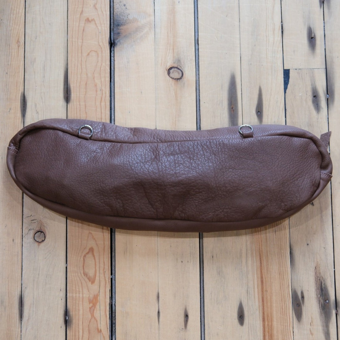 K Bar J Leather Cantle Bag in solid Milk Chocolate showcasing its rich leather finish and sturdy construction.