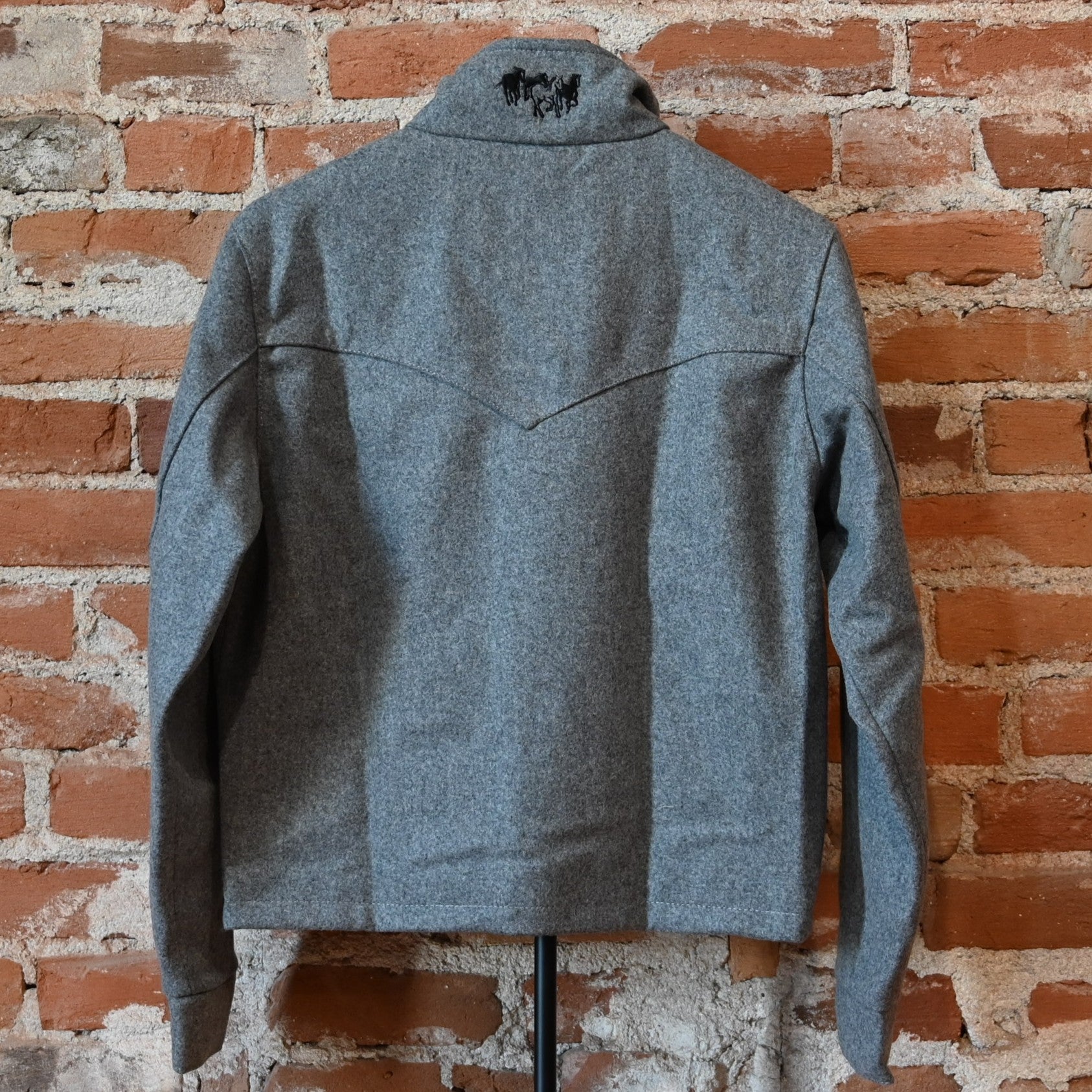 Schaefer ladies heather grey wool arena jacket with Western yoke and two-way zipper