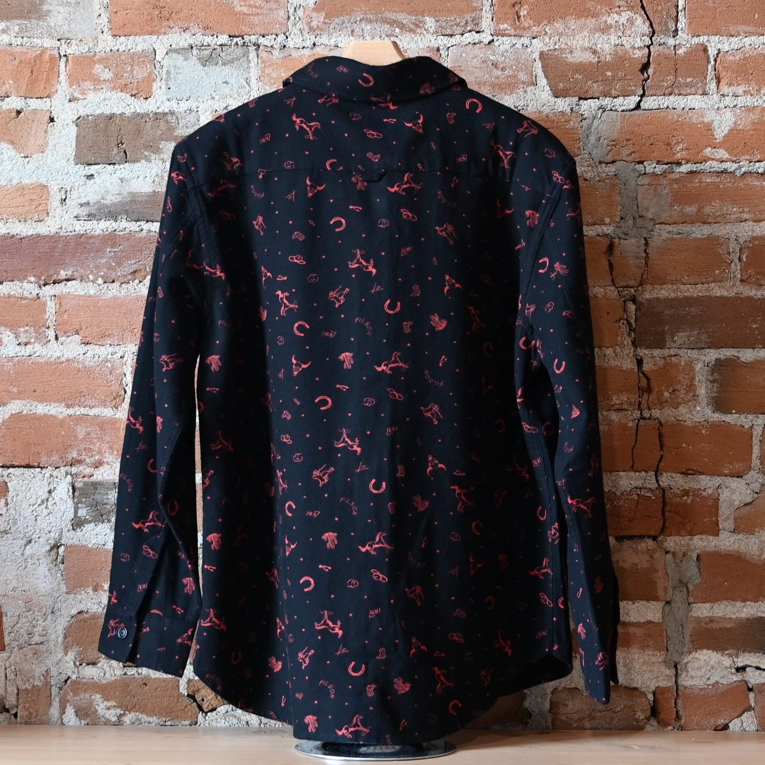 Filson – Ladies Rangeland Flannel Shirt (Black with Pink Western Detail)