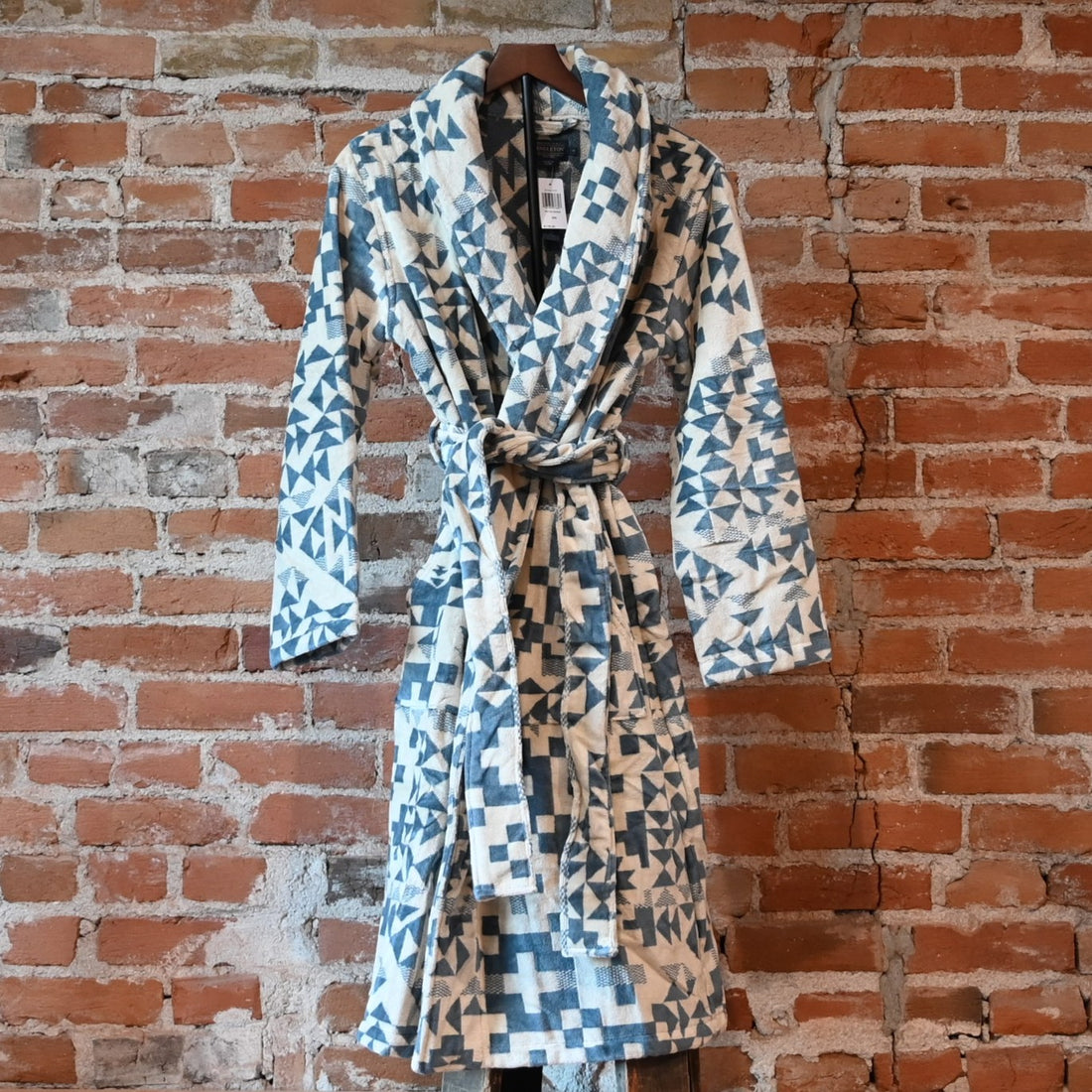 Pendleton Ladies cotton terry velour bathrobe in Blue Ridge pattern