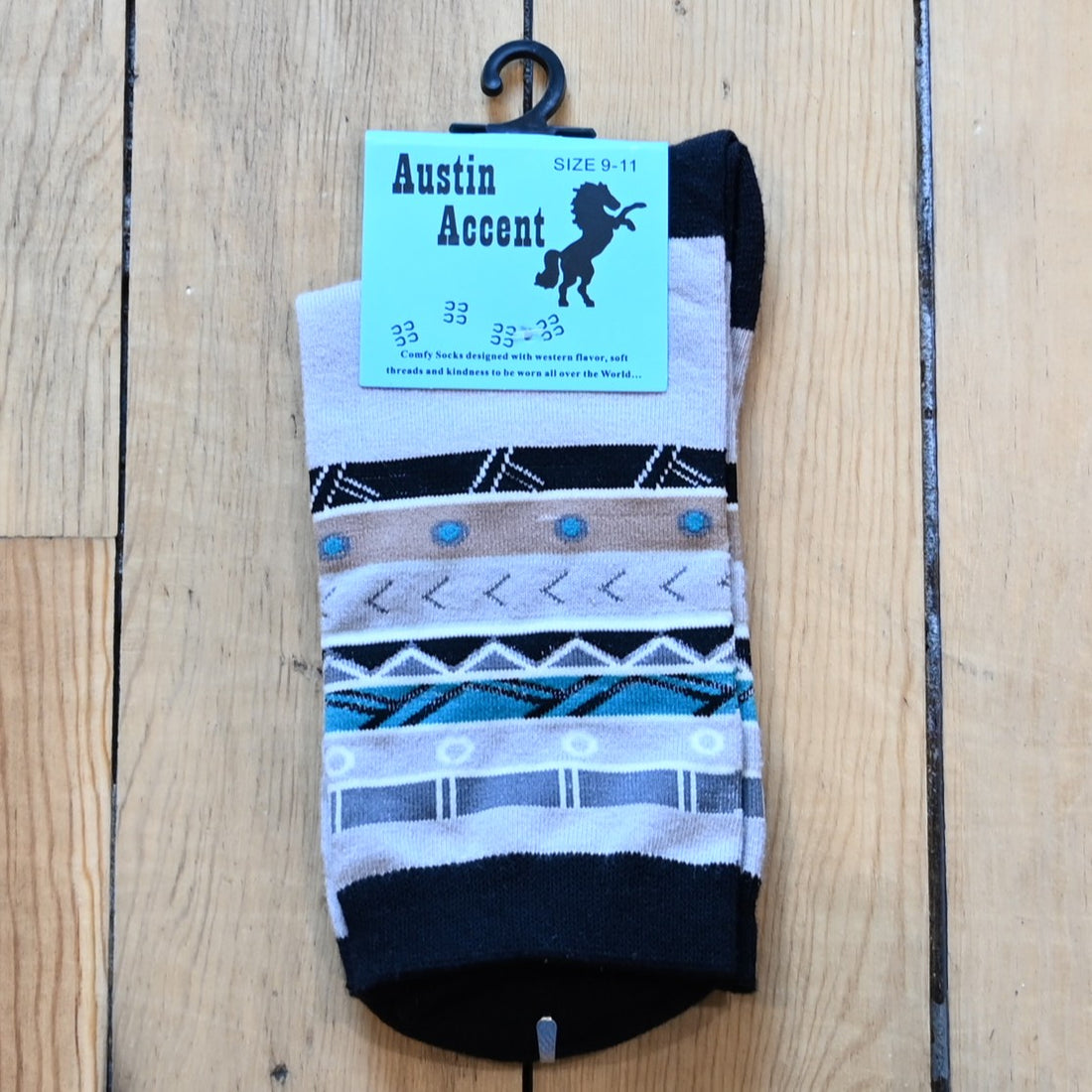 View of Kids Austin Accent Socks in Grey with designs, in size 9-11.