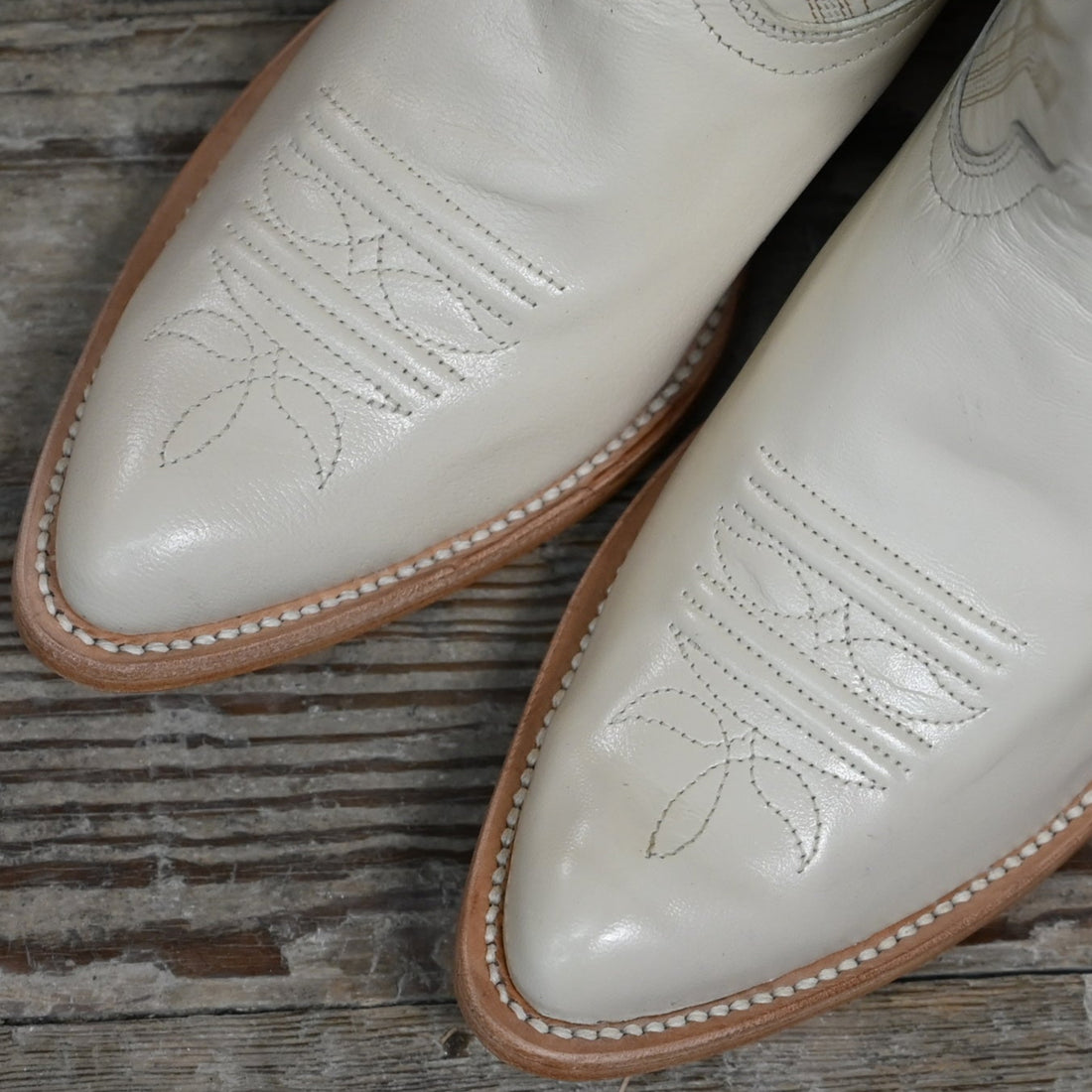 View of Macie Bean 15″ “Spacey Gracey” boot in Vanilla Hotshot leather with almond toe and City Girl heel