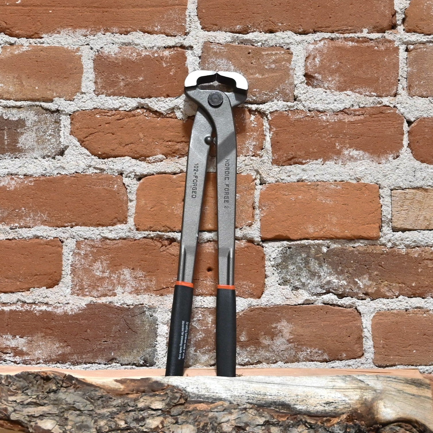 14" End Cutting Fab Construction Nipper view of nipper