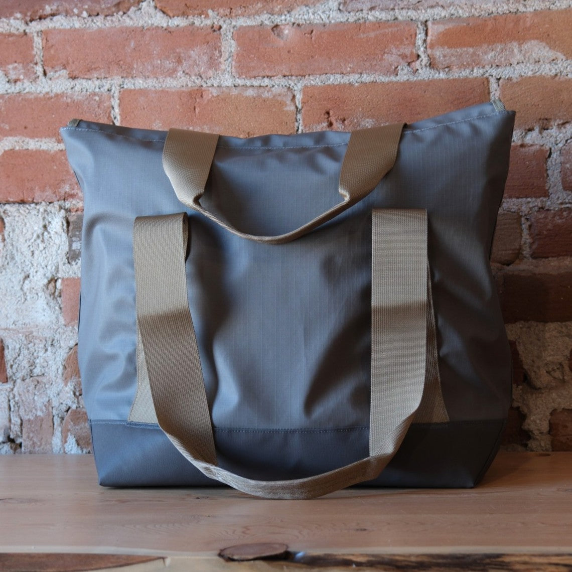 Filson All-Weather Tote Bag in Moon Mist and Pewter.
