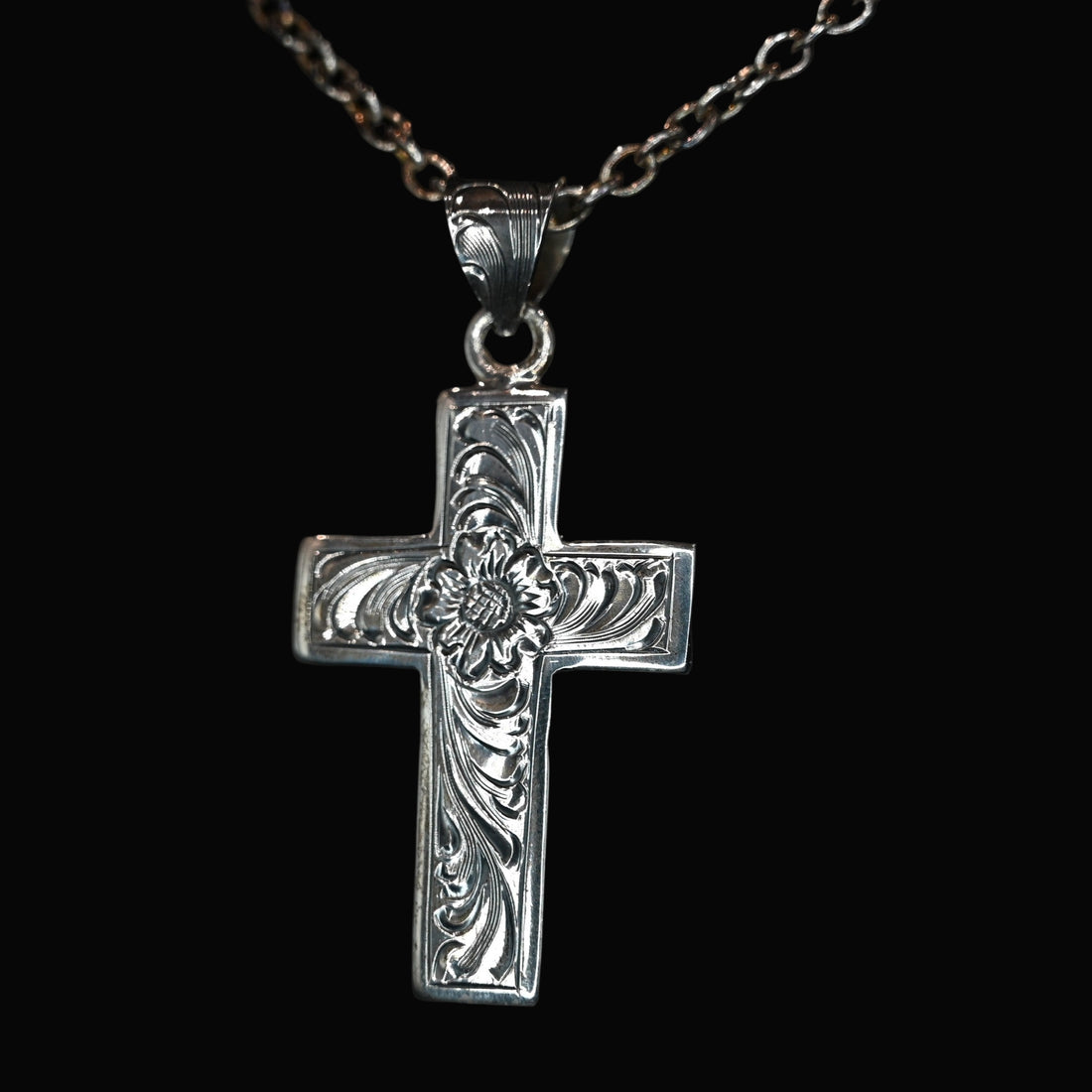 Vogt San Angelo cross pendant in sterling silver with engraved detailing and smooth silver border