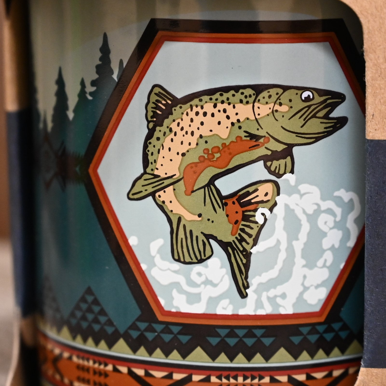 Pendleton Salmon Falls ceramic coffee mug with blanket-inspired geometric pattern, 18-oz capacity