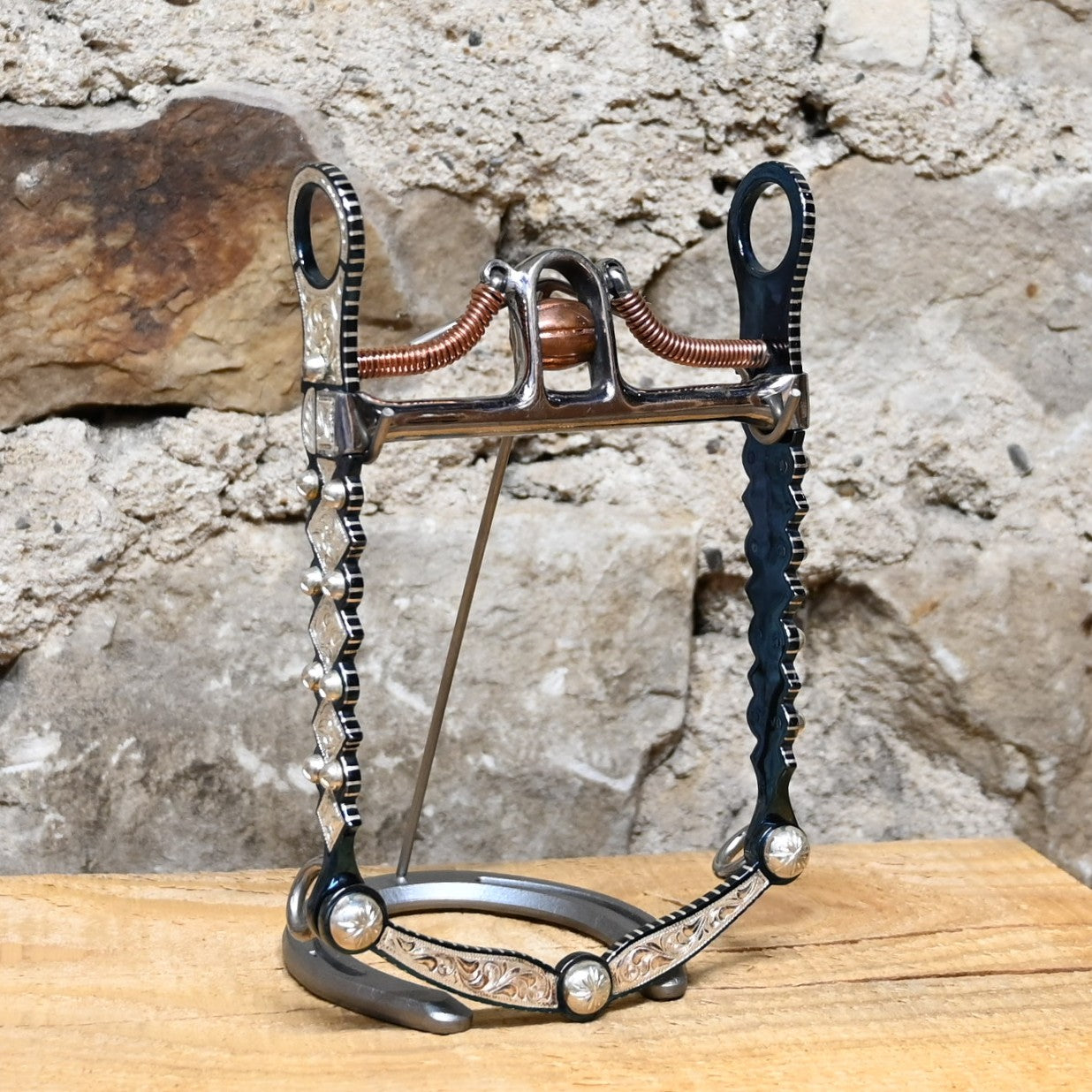 JT Silversmiths Diamond LC Halfbreed Bit with copper wire brace and medium port mouthpiece