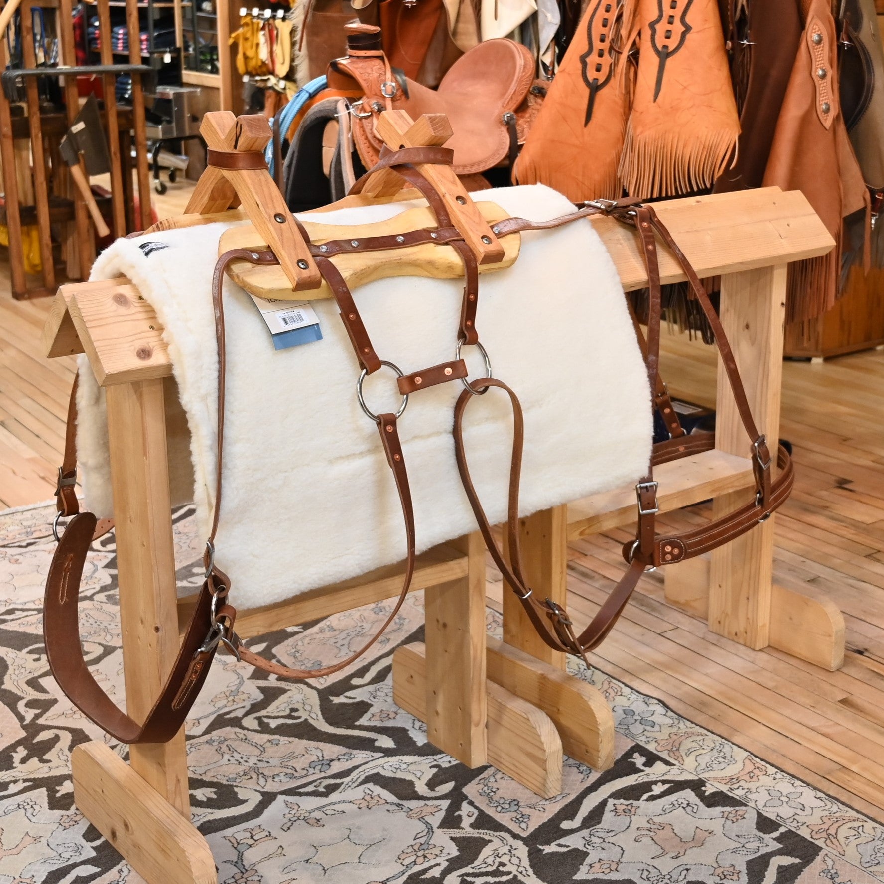 View of Sawbuck Pack Saddle with traditional sawbuck frame and double rigging