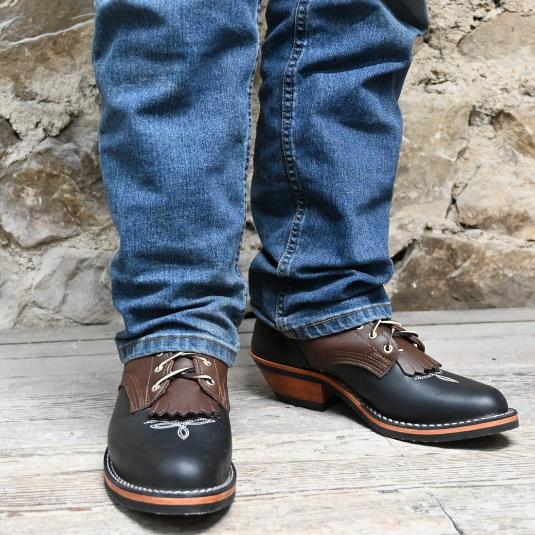 View of front and side