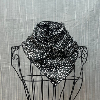 MT Wild Rags 44" The Rockvale - Black Wild Rag