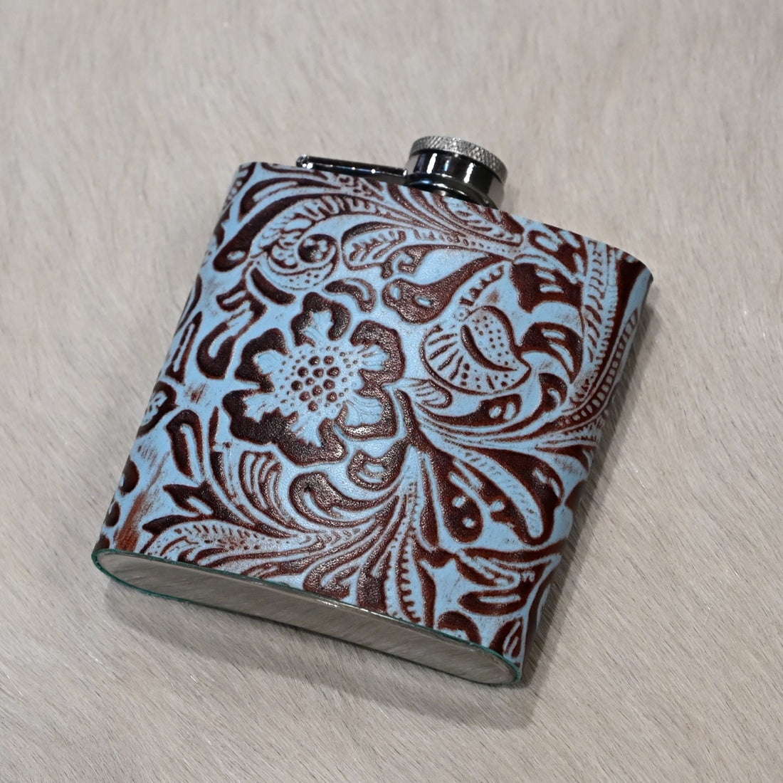 Myra Mountain Train flask in hand-tooled leather