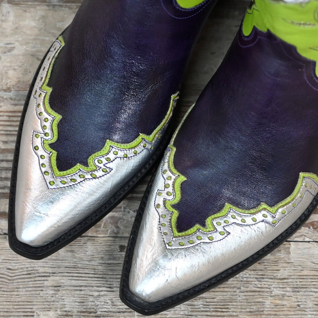 View of Stallion Ladies 14" Rosebud boot with kelly green uppers, purple vamp, and silver wingtip