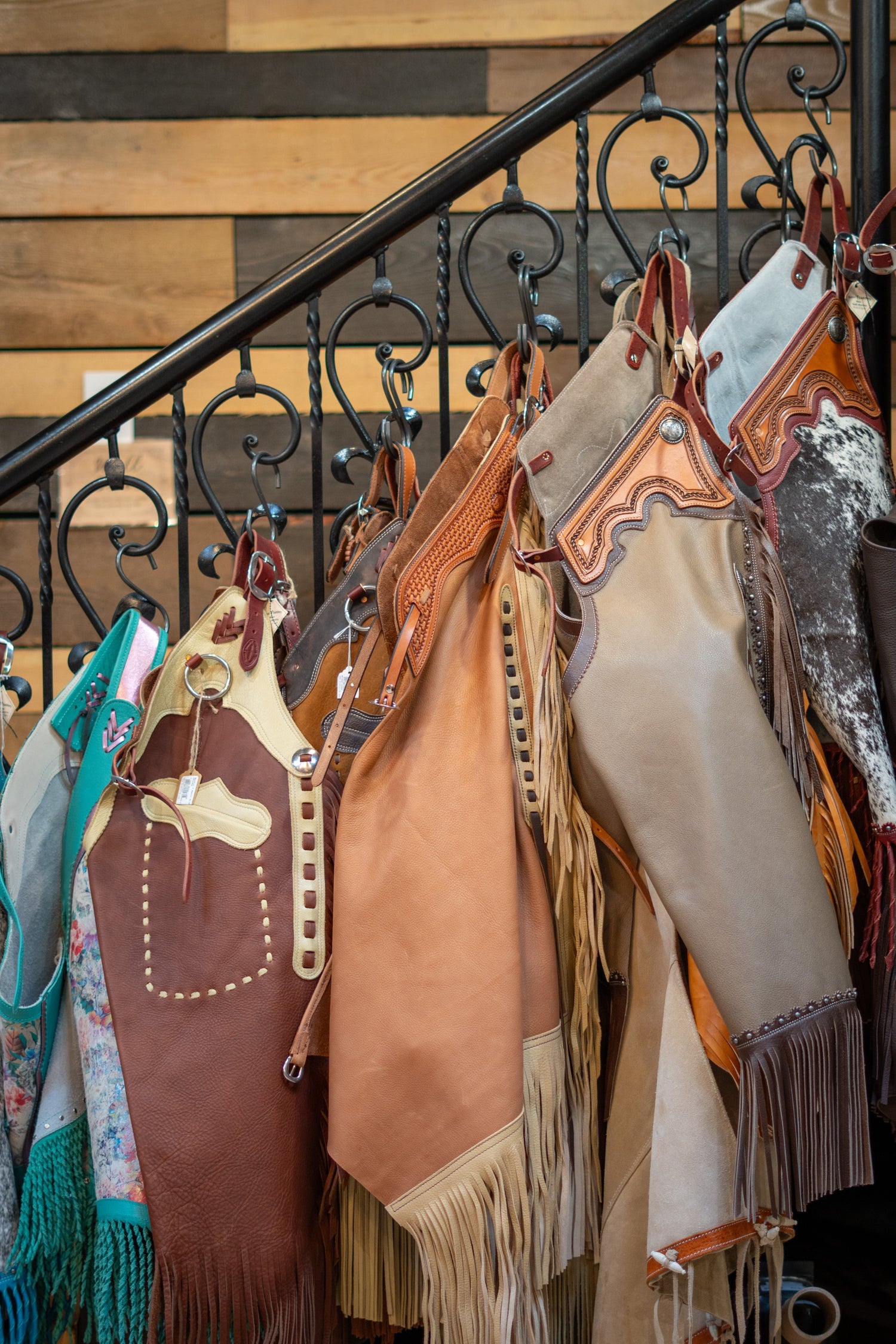 Chaps and chinks at Atomic 79