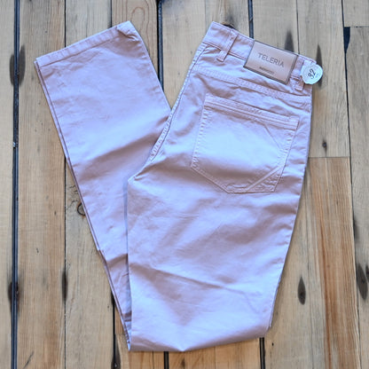 Teleria Zed 5 Pocket Jeans in Cipria soft Italian denim with classic five-pocket design and tailored fit