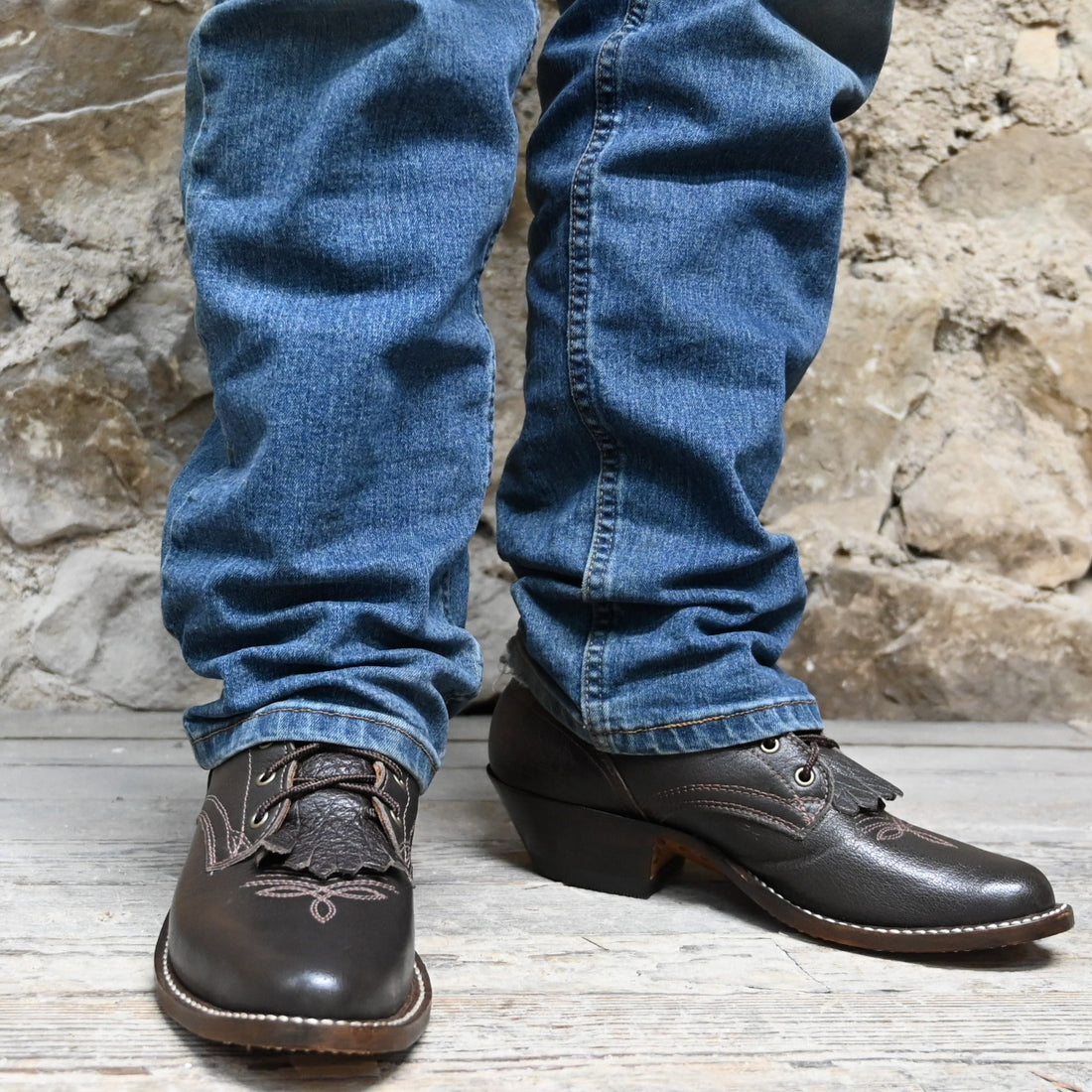 View of front and side