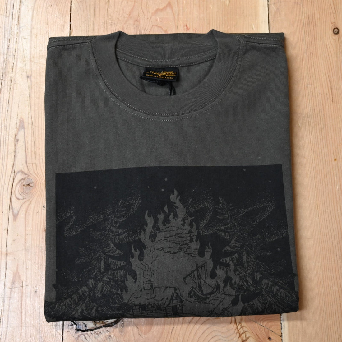 View of Filson S/S Frontier Graphic T in Tarmac/Vis, featuring custom flame graphics and a durable rib-knit collar
