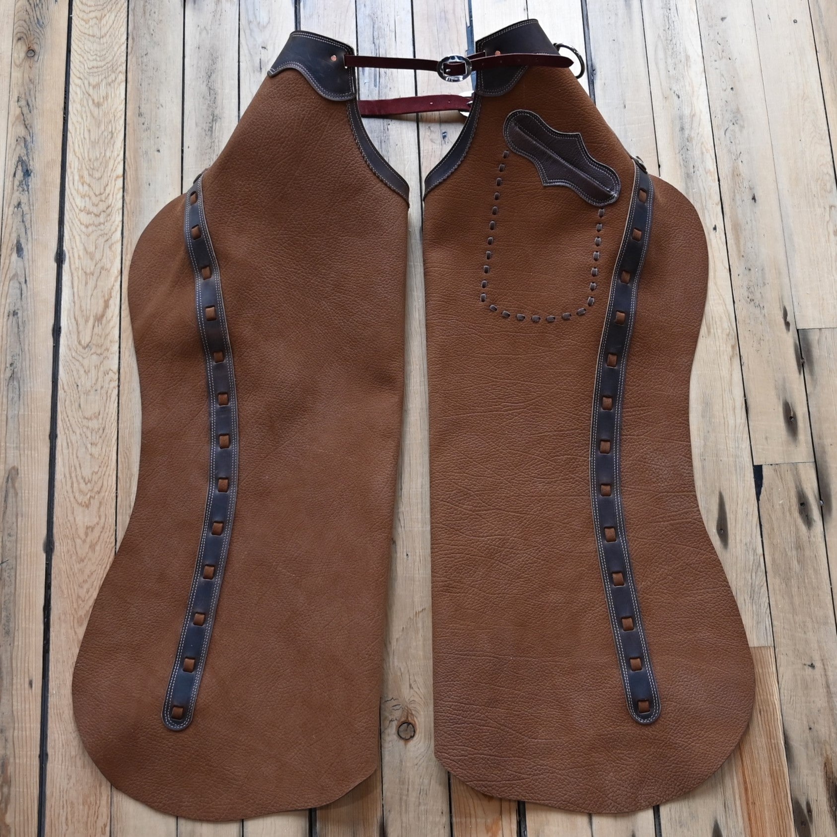 Rockin' Y Saddlery Arizona Batwing Chaps – Assorted Sizes & Colors ...