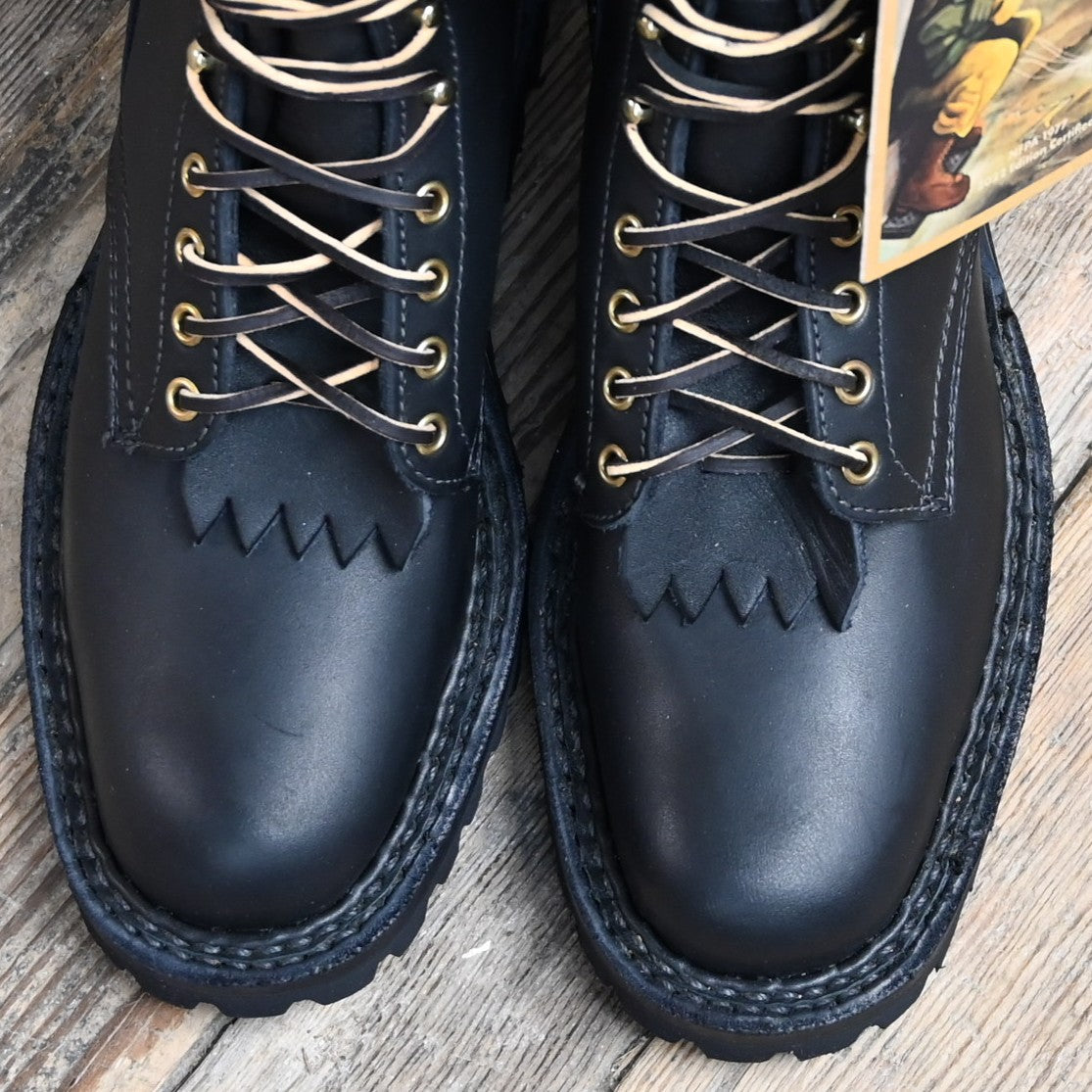 View of White’s 10″ Original Smokejumper logger-style boot with Vibram Fire &amp; Ice sole and hand-sewn stitchdown upper