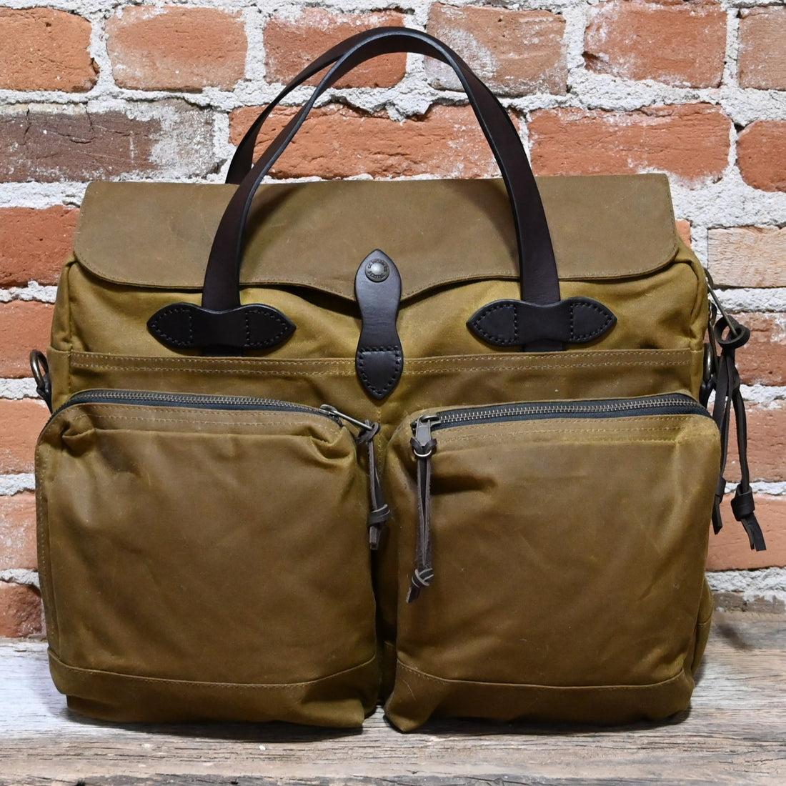 Filson 24 Hour Tin Cloth Briefcase