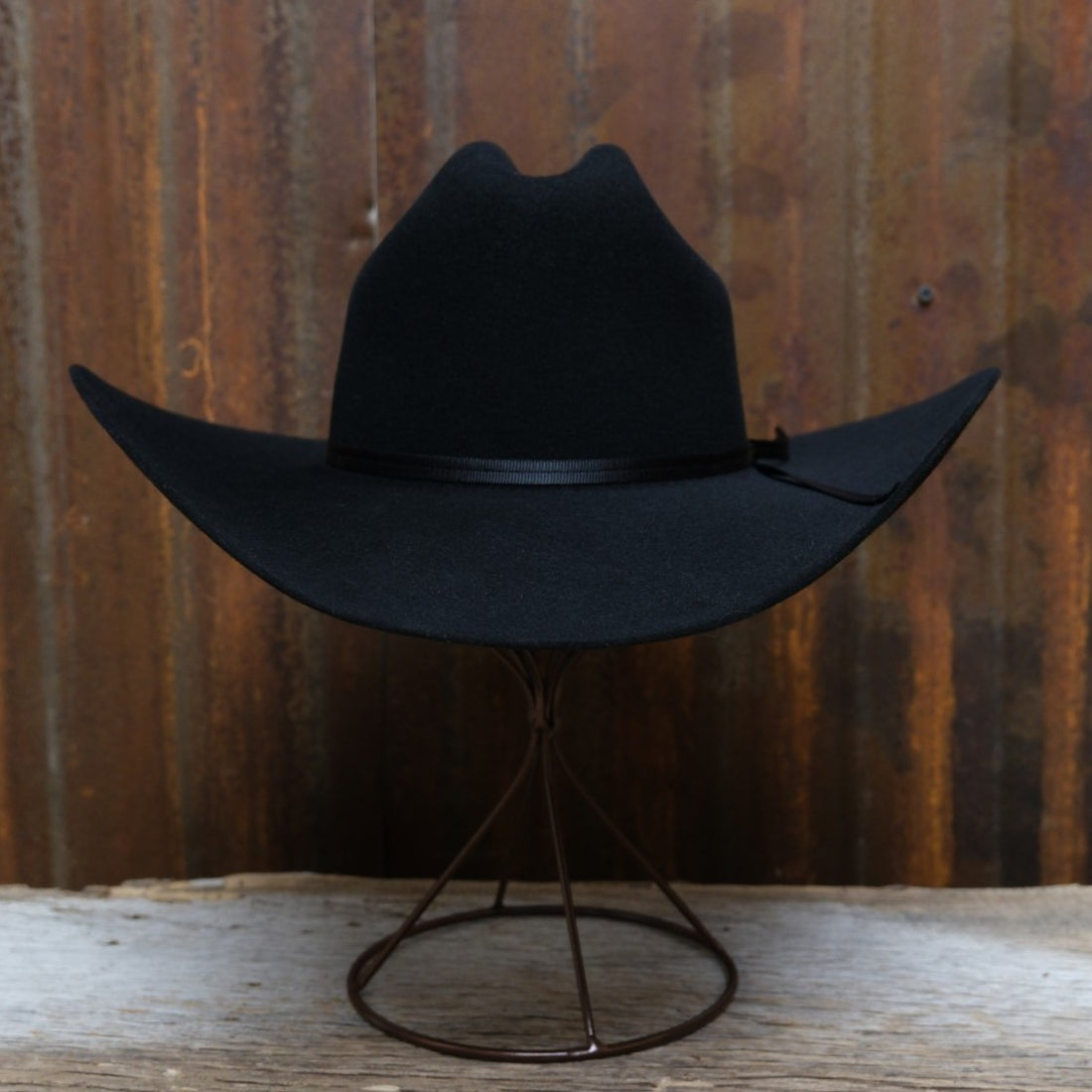 Serratelli 6X Cattleman Shovel in Black