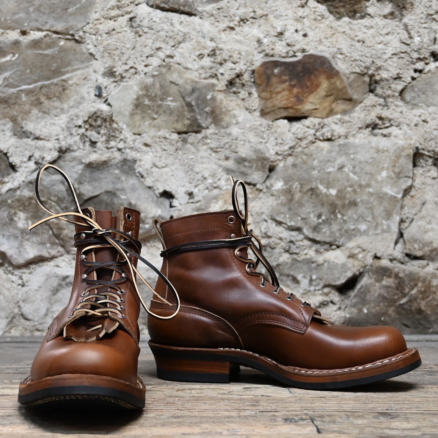 View of White’s 6″ 350 Cruiser logger boot with Vibram sole and hand-welted leather upper