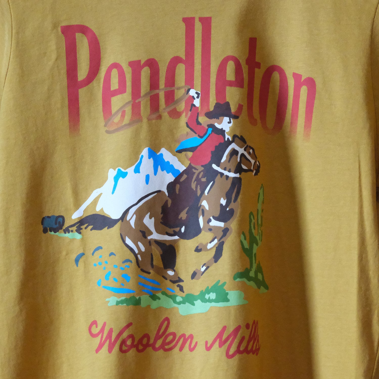 Pendleton Women’s Western Graphic Tee in white with Western graphic print
