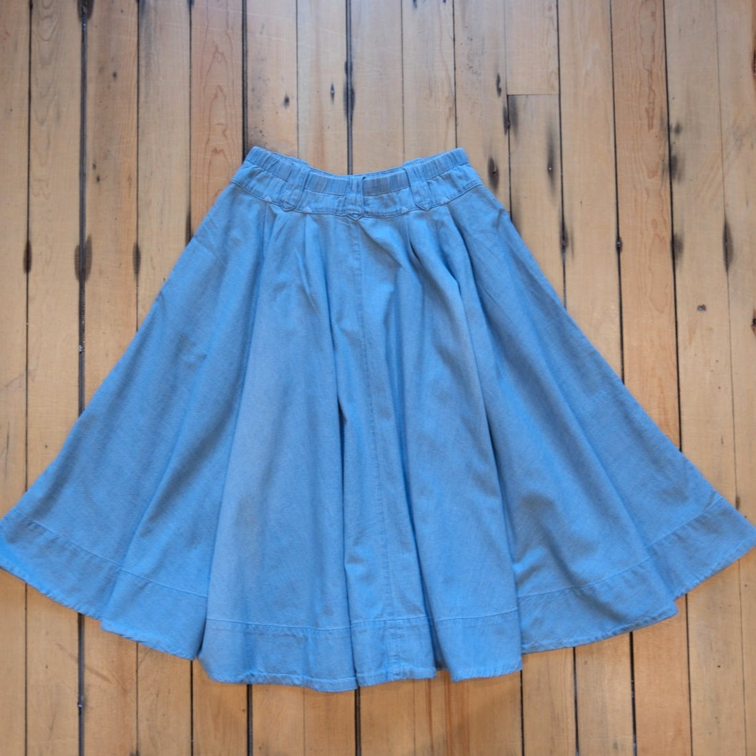 Double D Ranch Buckskin Blues Skirt in classic blue denim.
