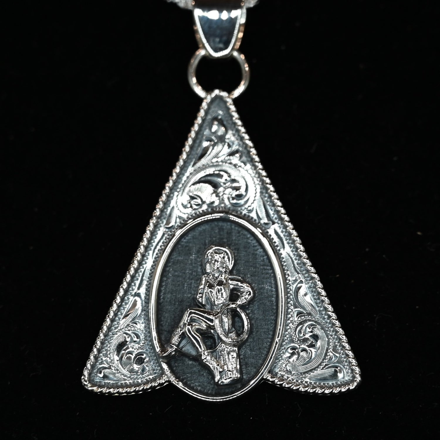 Vogt Silversmiths Mabel pendant sterling silver portrait with scroll detailing
