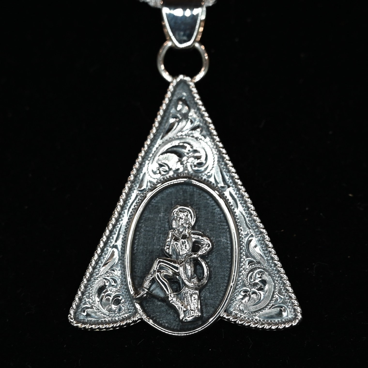 Vogt Silversmiths Mabel pendant sterling silver portrait with scroll detailing