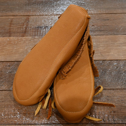 Geier Gloves adult low top soft bison moccasins with fringe
