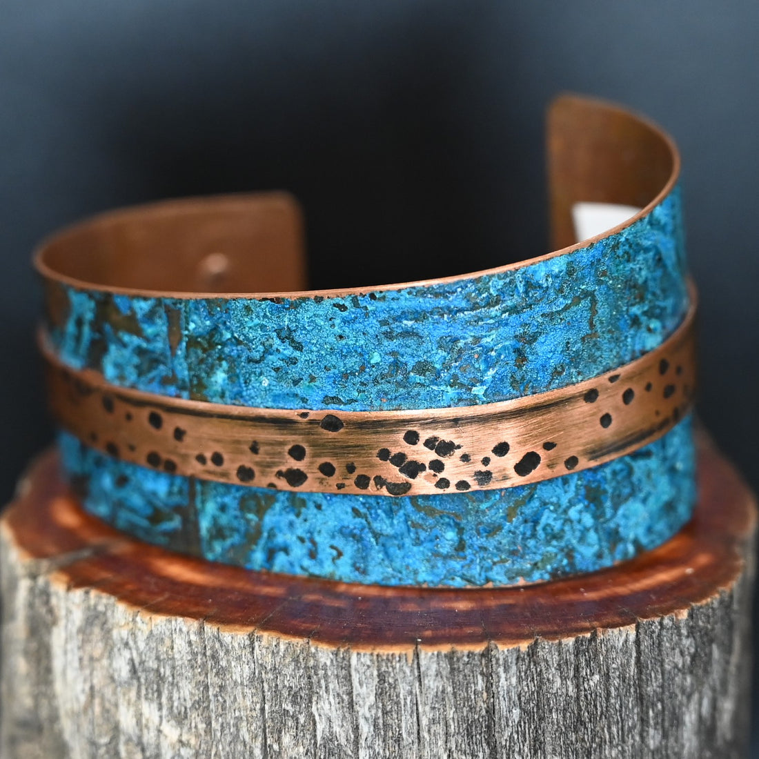 Assorted-patena Colors-beads-wire view of bracelet