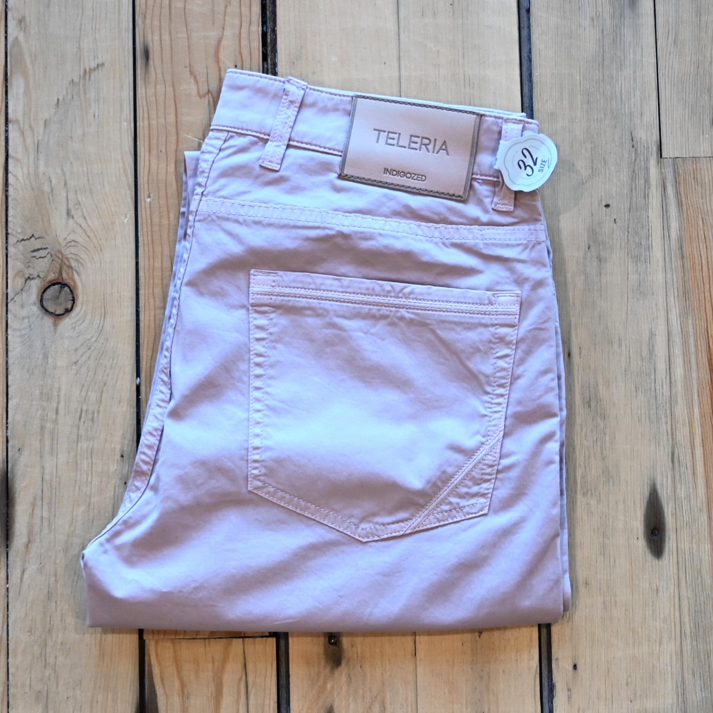 Teleria Zed 5 Pocket Jeans in Cipria soft Italian denim with classic five-pocket design and tailored fit