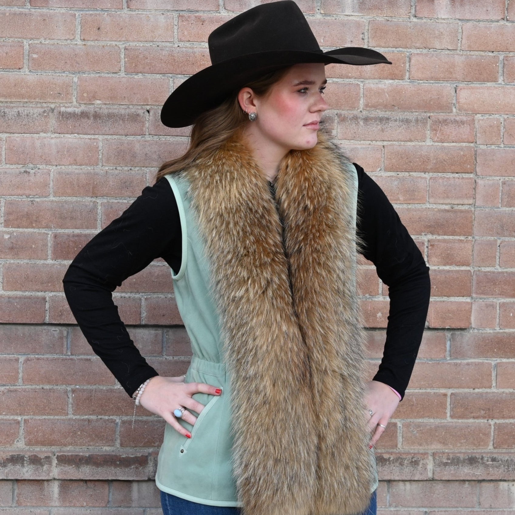View of Double D Ranch Hondo Vest – Desert Yucca goat suede vest with faux fur trim and functional pockets for a Western-inspired design