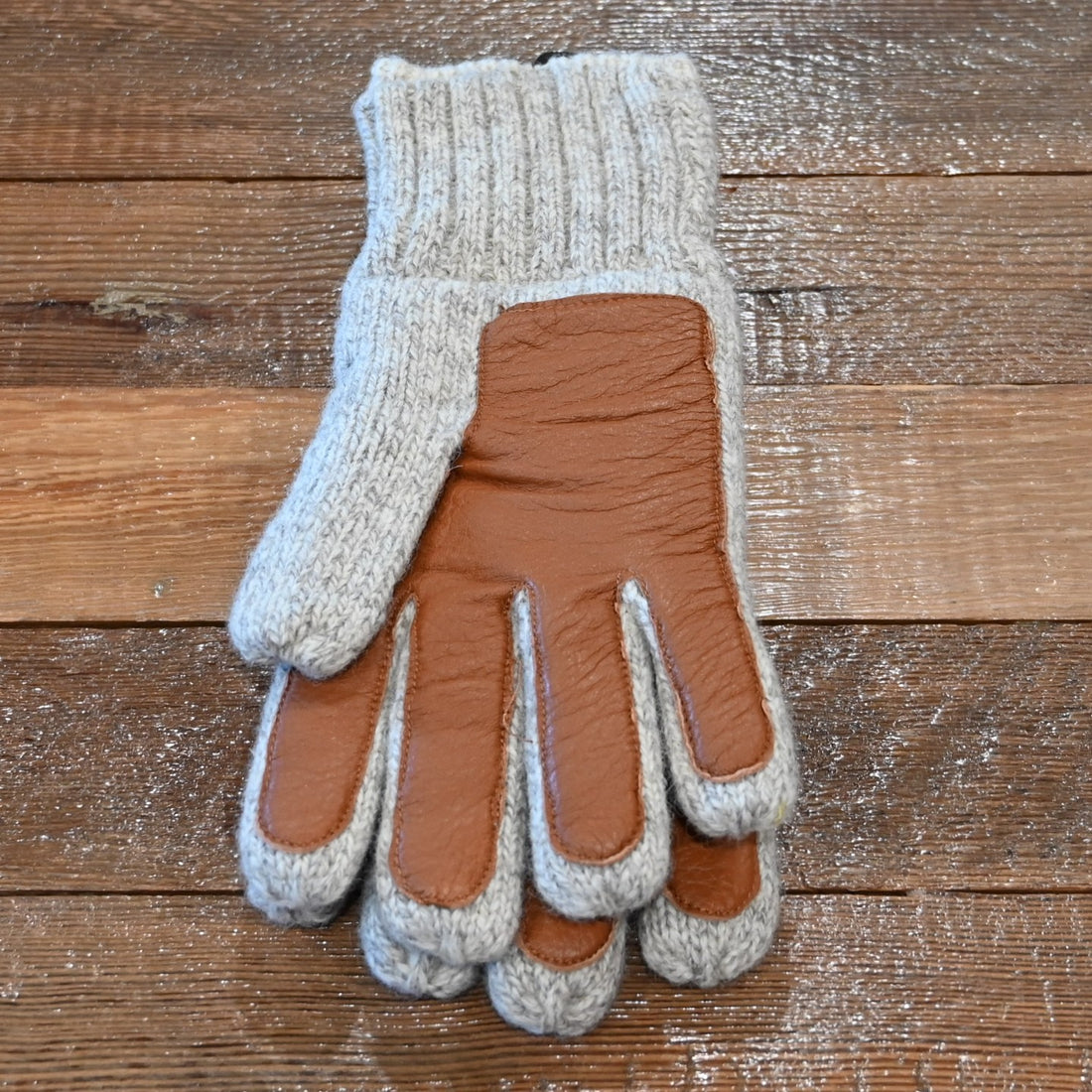 Fox River Brown Tweed 4-Layer Glove in medium size with wool-blend fabric and reinforced palms