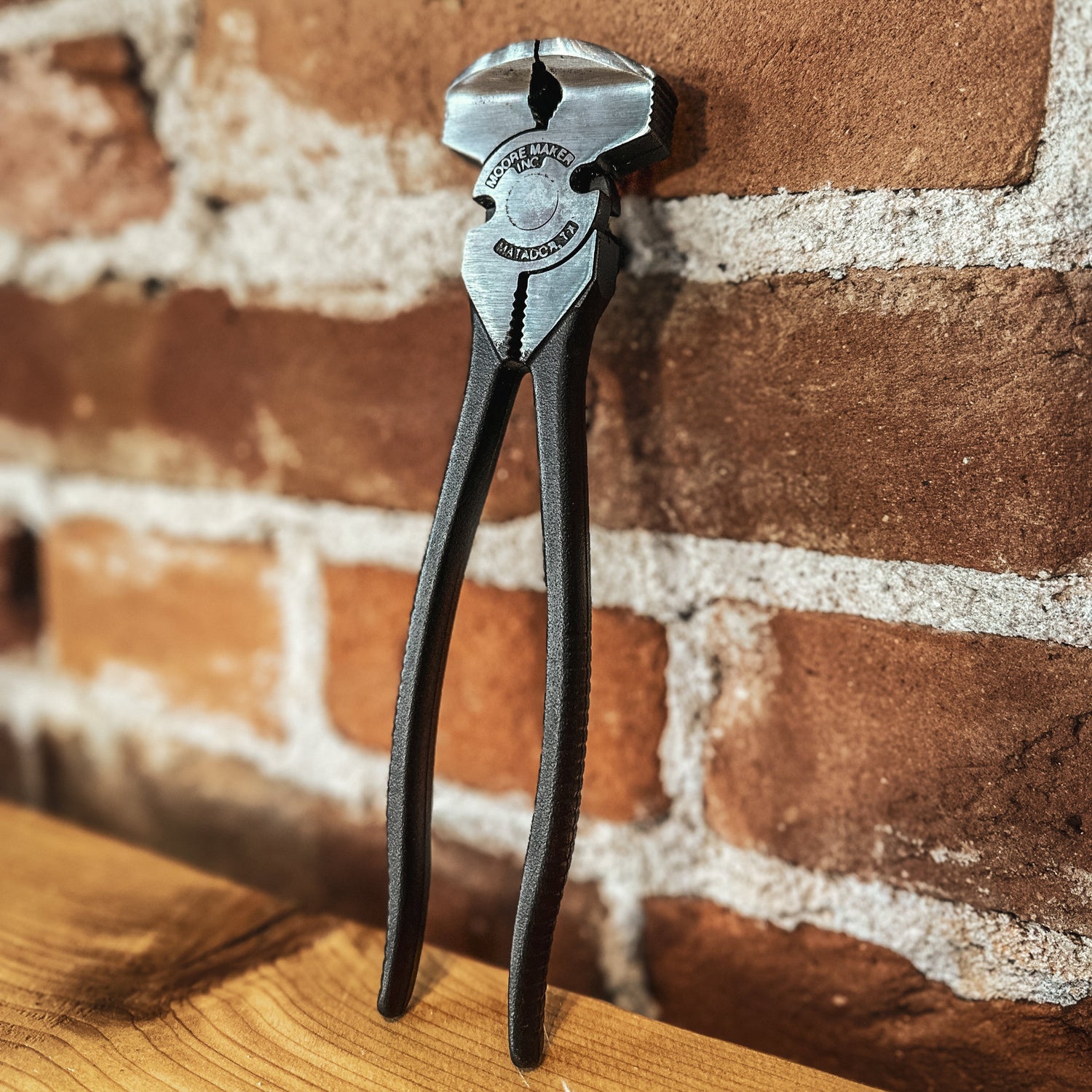 Moore Maker 8&quot; Saddle Plier with holes