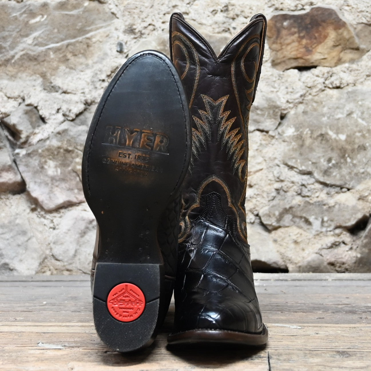 View of Hyer 100 boots in Brown Alligator Mississippiensis featuring an almond toe and luxurious alligator leather