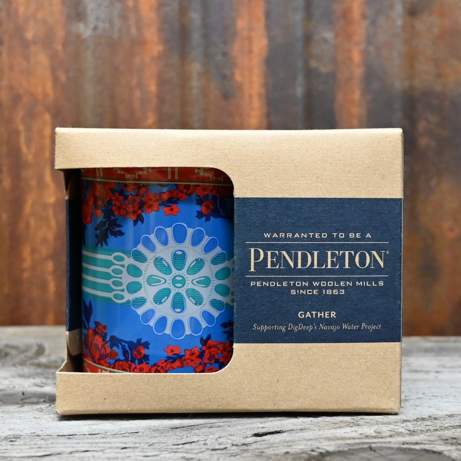 Ceramic coffee mug with Pendleton Gather blanket pattern, 18-oz capacity