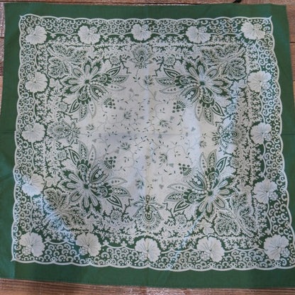 Filson Paisley Bandana - Green