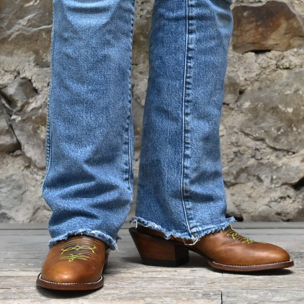 View of Hondo 16&quot; cowboy boot with lime crater top, tan waxy vamp, pull holes, and spur ledge